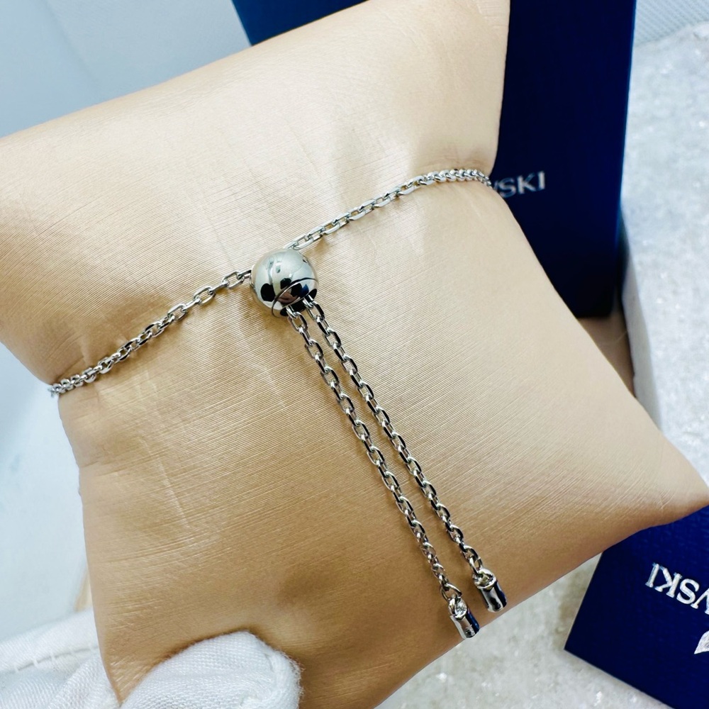 NEW! Swarovski Minimalist Rhodium-Plated Ginger Disc Chain - Picture 6 of 16